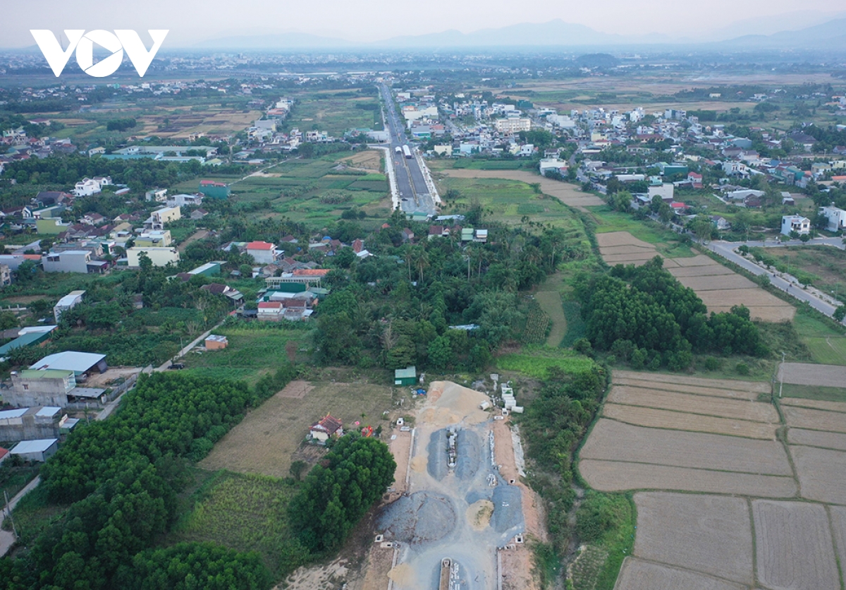 Quảng Ngãi tháo gỡ vướng mắc dự án Đường nối từ cầu Thạch Bích đến Tịnh Phong